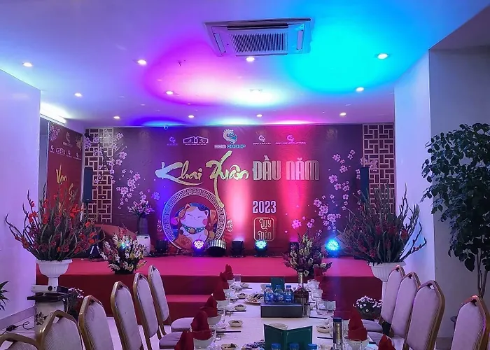 Hidden Charm 3* Hạ Long